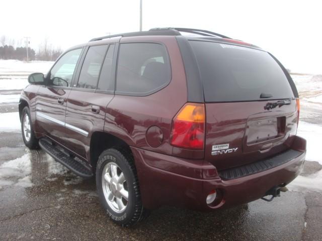 GMC Envoy 2006 photo 4