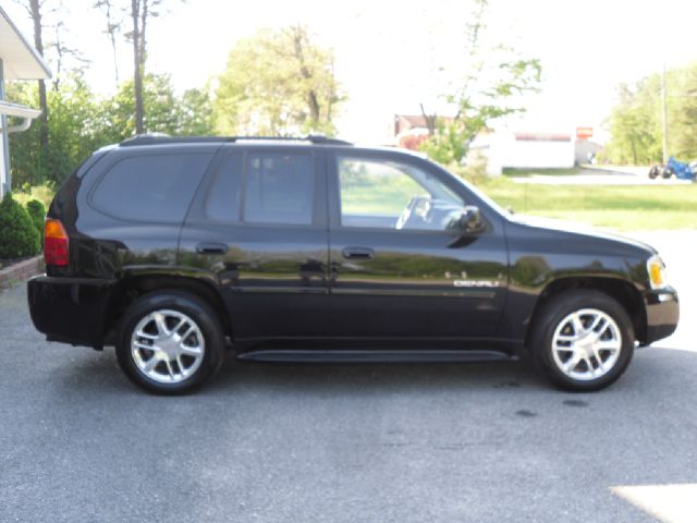 GMC Envoy 2006 photo 3