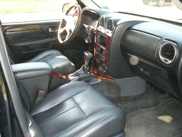GMC Envoy 2006 photo 8