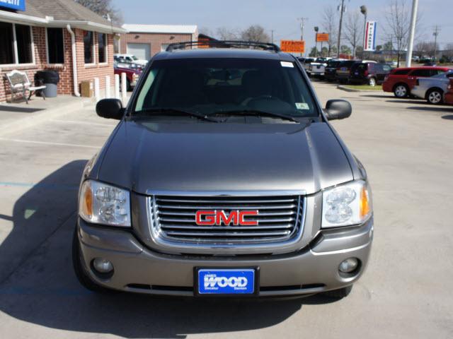 GMC Envoy 2006 photo 1