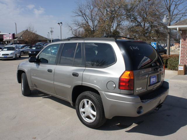 GMC Envoy 2006 photo 5