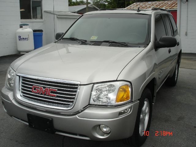 GMC Envoy 2006 photo 11