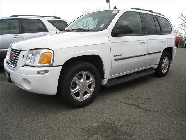 GMC Envoy 2006 photo 1