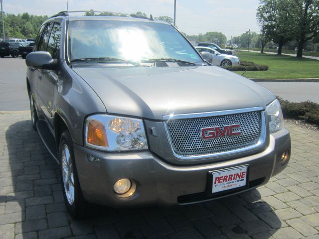 GMC Envoy 2006 photo 23