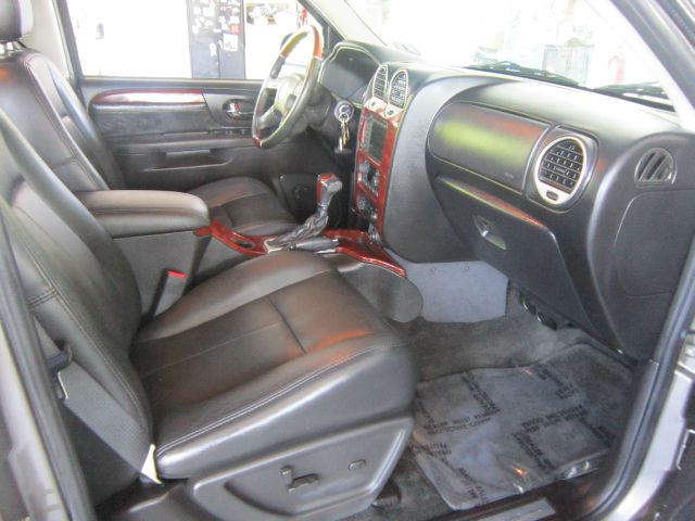 GMC Envoy 2006 photo 39