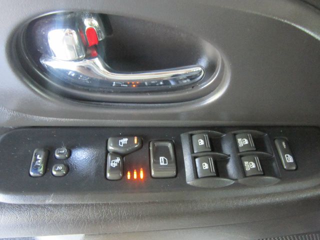 GMC Envoy 2006 photo 8