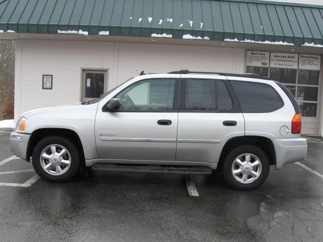 GMC Envoy 2006 photo 3