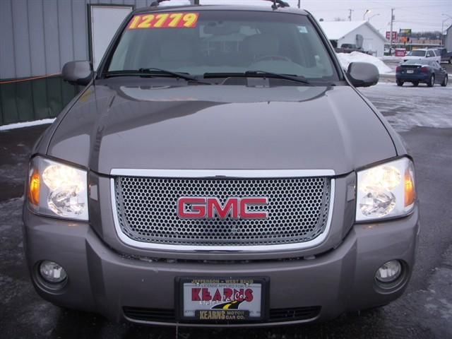 GMC Envoy 2006 photo 1
