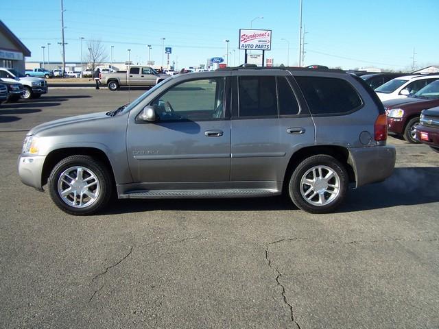 GMC Envoy EX Sedan 4D Sport Utility