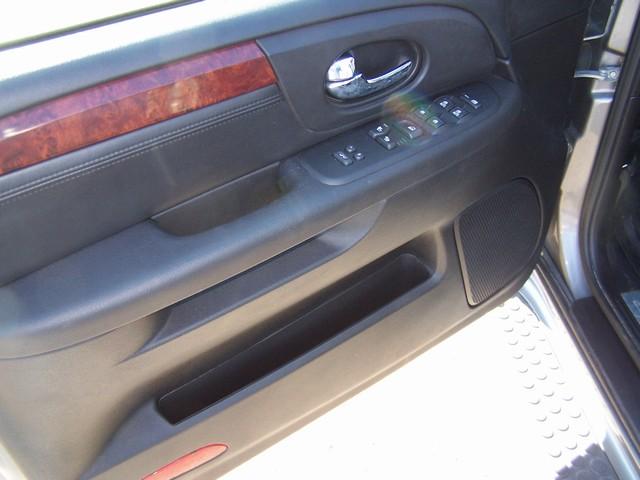 GMC Envoy 2006 photo 5
