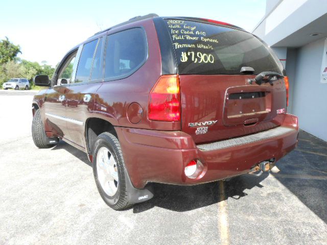 GMC Envoy 2007 photo 1