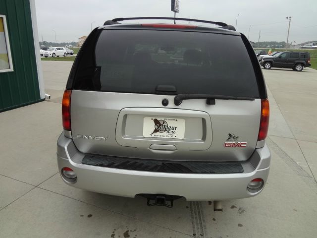 GMC Envoy 2007 photo 1