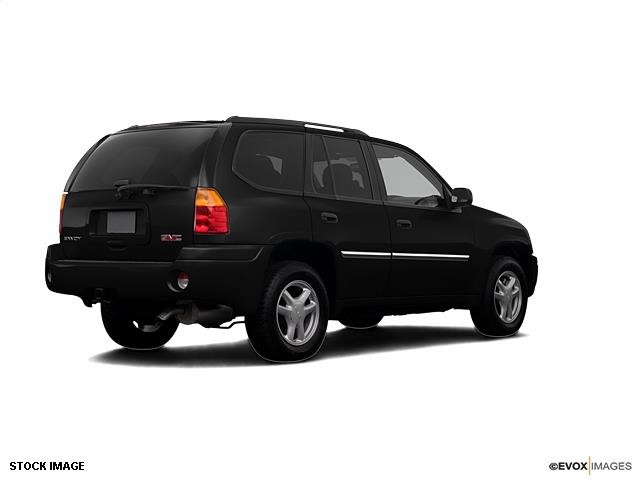 GMC Envoy 2008 photo 1