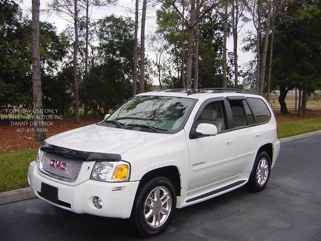 GMC Envoy EX Sedan 4D Sport Utility