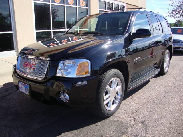 GMC Envoy 2008 photo 3