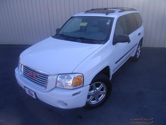 GMC Envoy 2008 photo 1
