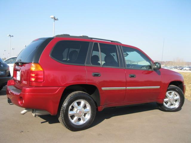 GMC Envoy 2008 photo 4