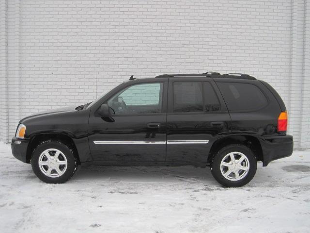 GMC Envoy 2008 photo 1