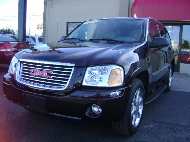 GMC Envoy 2008 photo 1