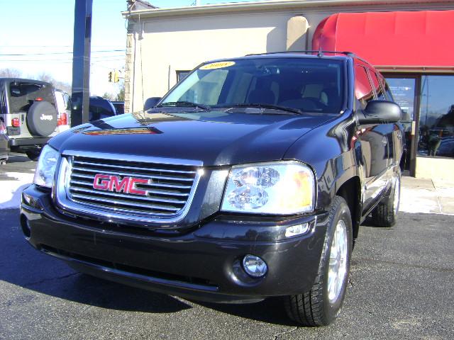 GMC Envoy 2008 photo 1
