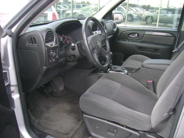 GMC Envoy 2008 photo 4