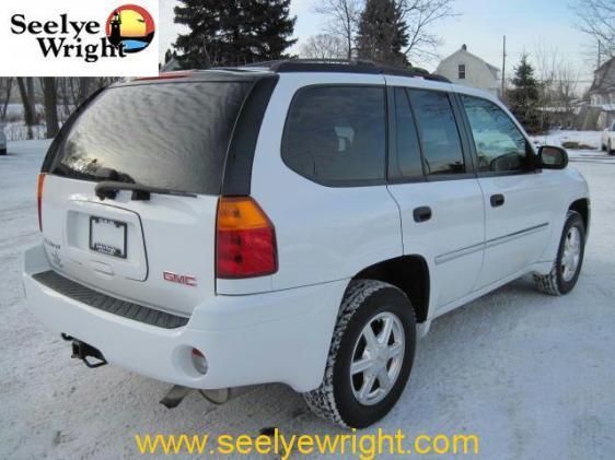GMC Envoy 2008 photo 1