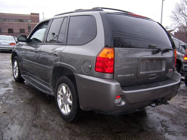 GMC Envoy 2008 photo 3
