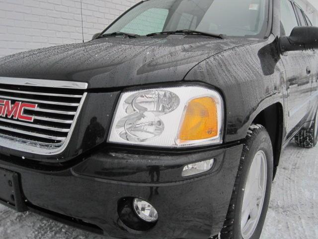 GMC Envoy 2008 photo 3