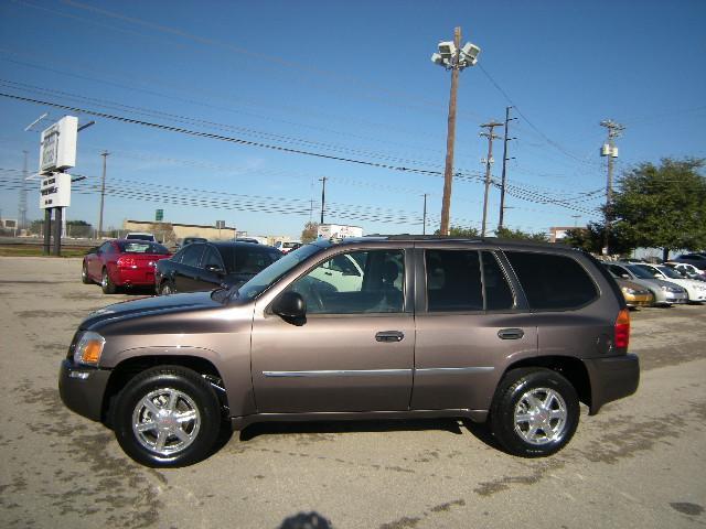 GMC Envoy 2008 photo 3