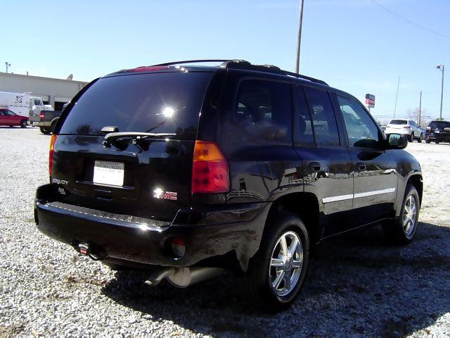GMC Envoy 2008 photo 1