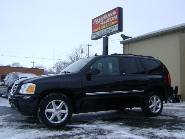 GMC Envoy SLT Sport Utility