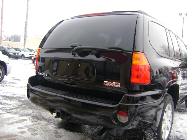 GMC Envoy 2008 photo 3