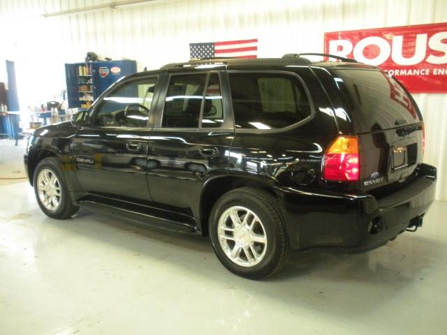 GMC Envoy 2008 photo 3