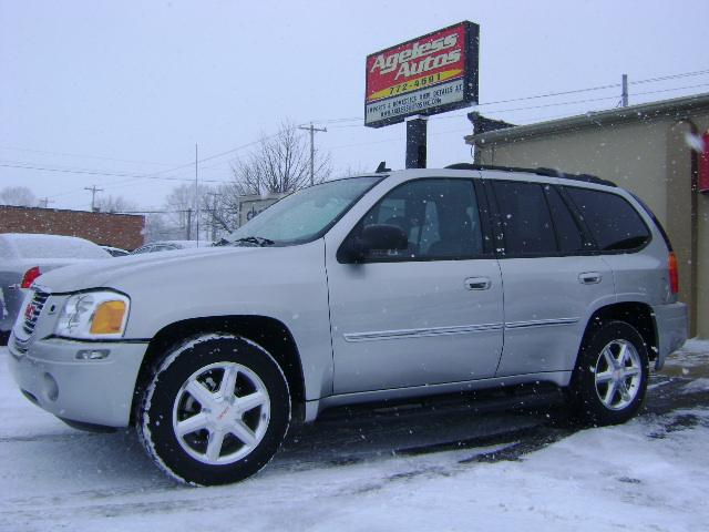 GMC Envoy SLT Sport Utility