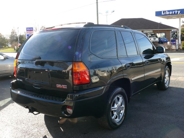 GMC Envoy Wagon SE SUV