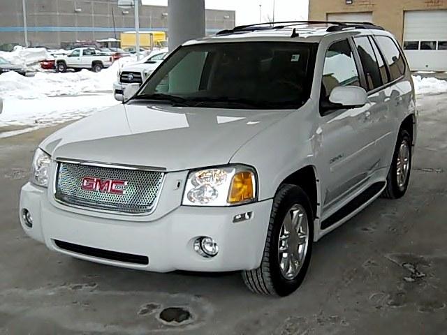 GMC Envoy Luxury Performanc Sport Utility