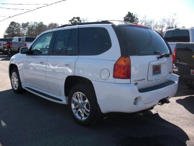 GMC Envoy EX Sedan 4D Unspecified