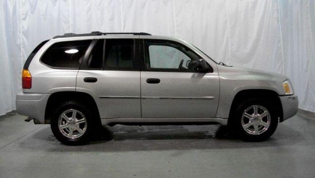 GMC Envoy 2008 photo 2