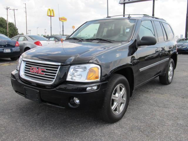 GMC Envoy 2008 photo 1