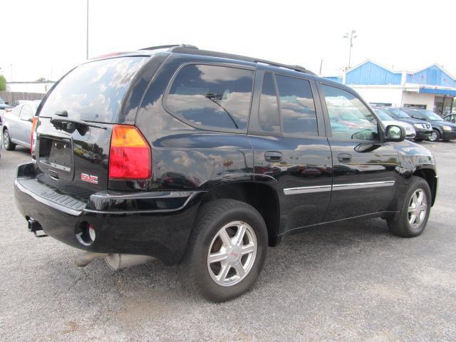 GMC Envoy 2008 photo 3