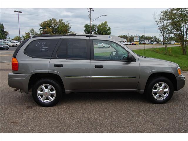 GMC Envoy 2008 photo 1