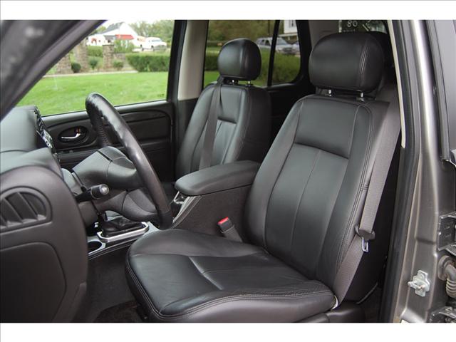 GMC Envoy 2008 photo 4
