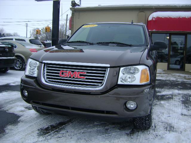 GMC Envoy 2008 photo 1