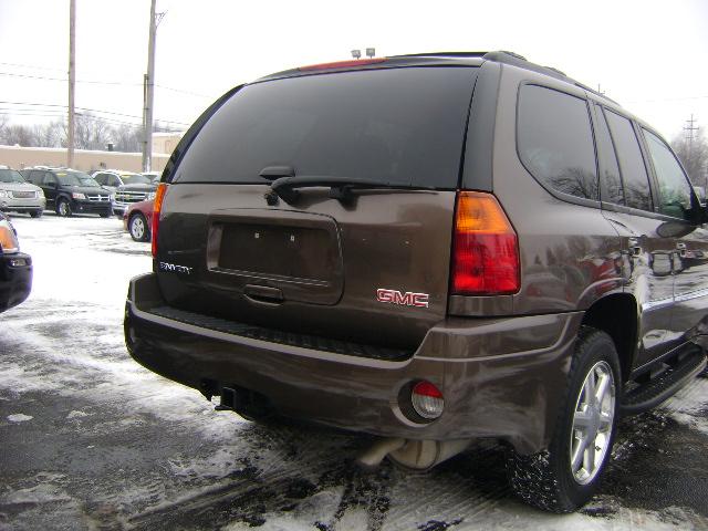 GMC Envoy 2008 photo 3