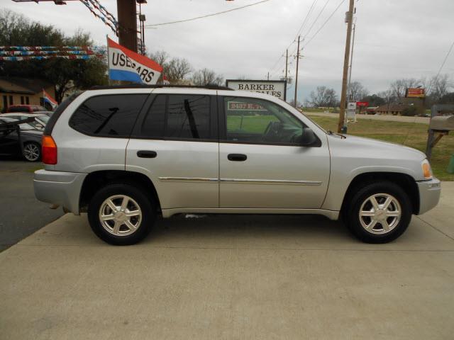 GMC Envoy 2008 photo 1