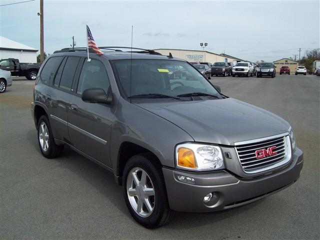 GMC Envoy 2008 photo 1