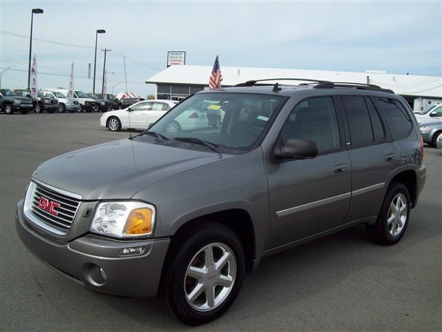 GMC Envoy 2008 photo 3