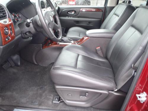 GMC Envoy 2009 photo 1