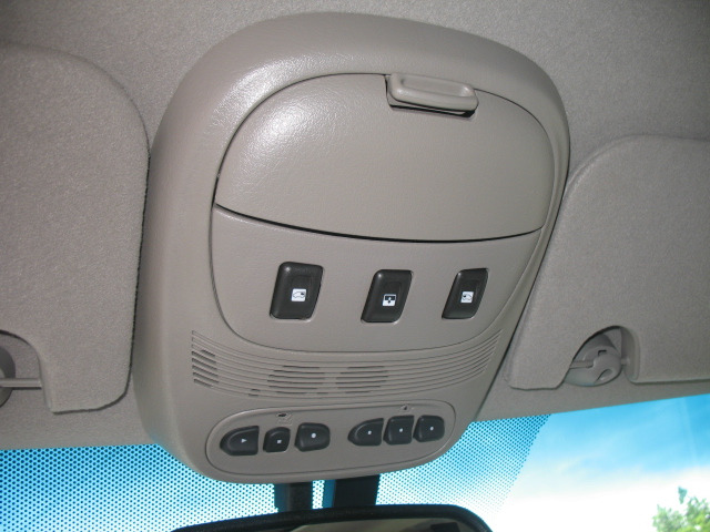 GMC Envoy XL 2002 photo 14