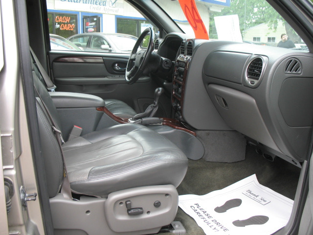 GMC Envoy XL 2002 photo 15